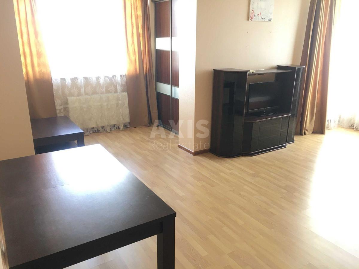 2к квартира ул. Лобановского 4Г3