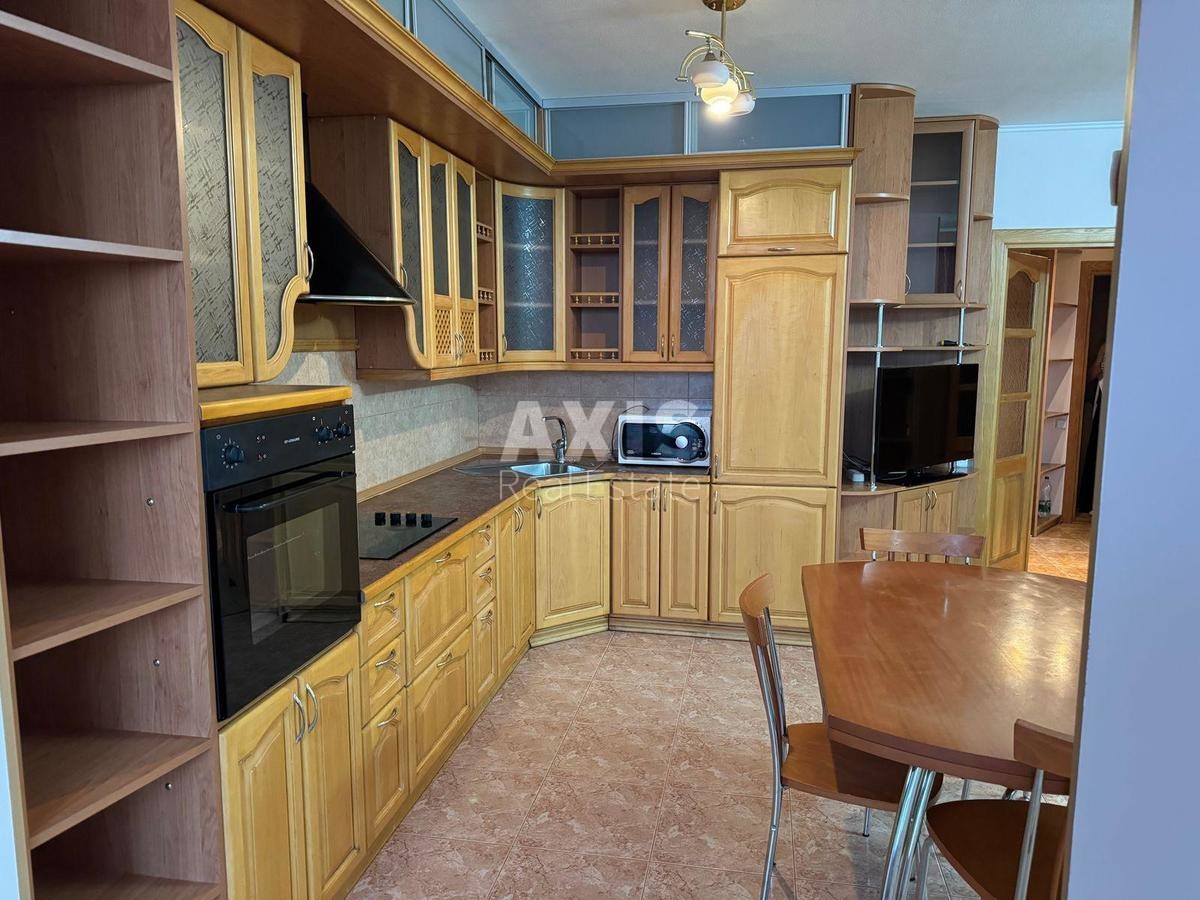 1k apartment vul. Zlatoustivs'ka 46