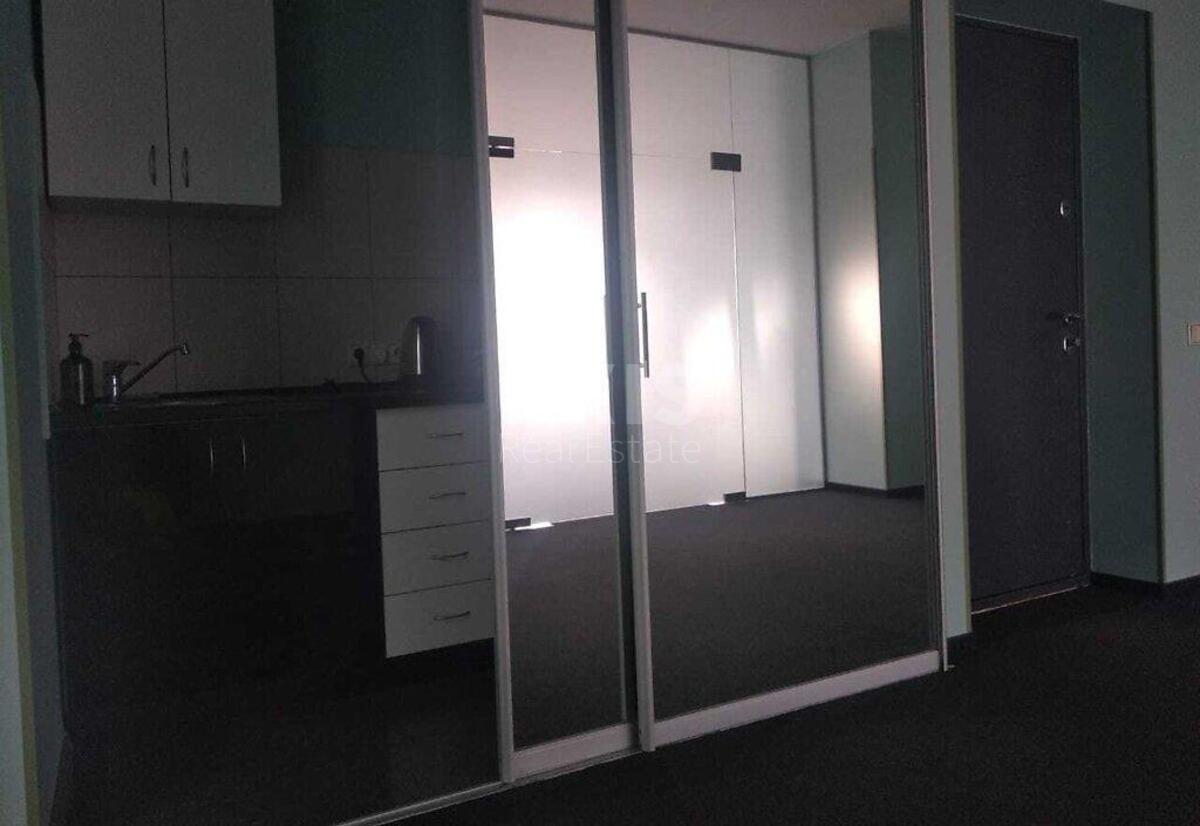 Office vul. Shhekavyc'ka 30/39, 218m27