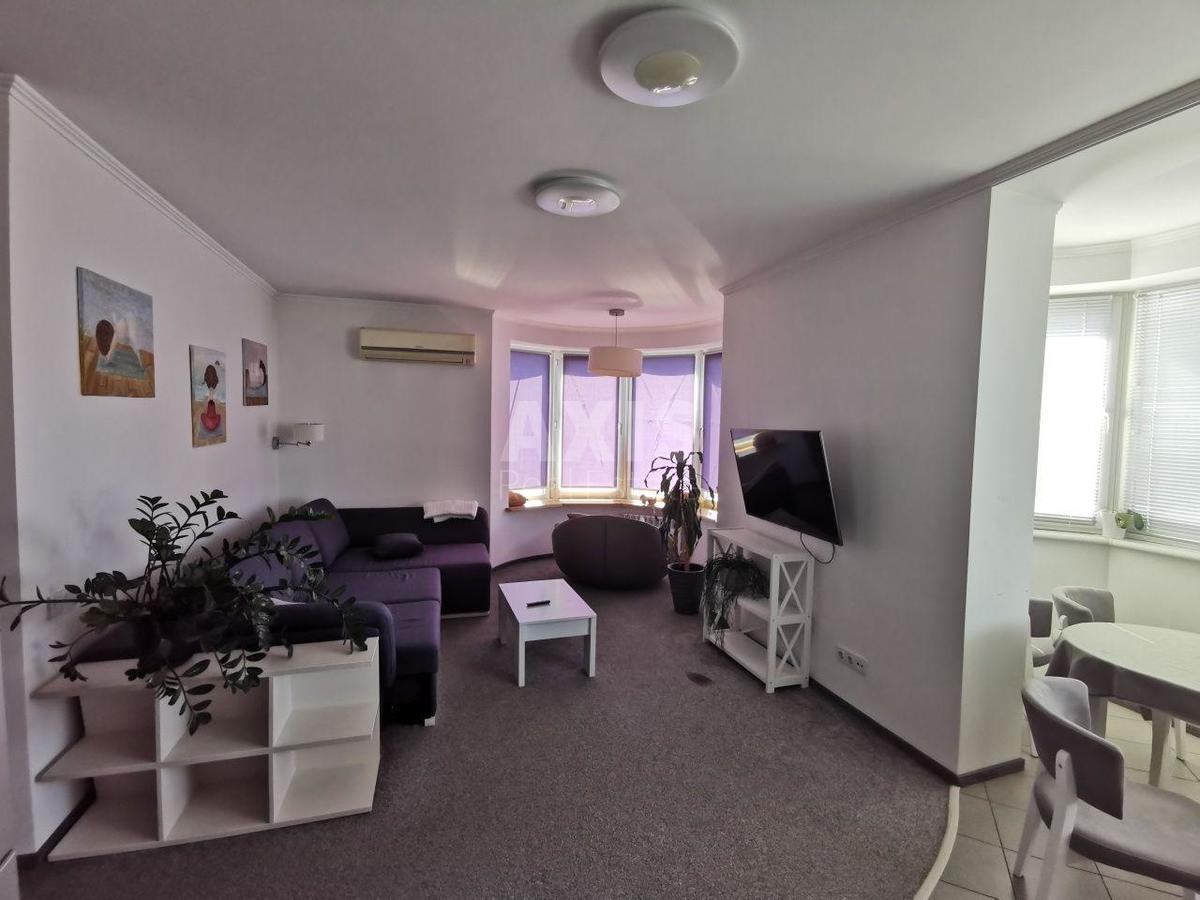 1k apartment vul. Deputats'ka 231