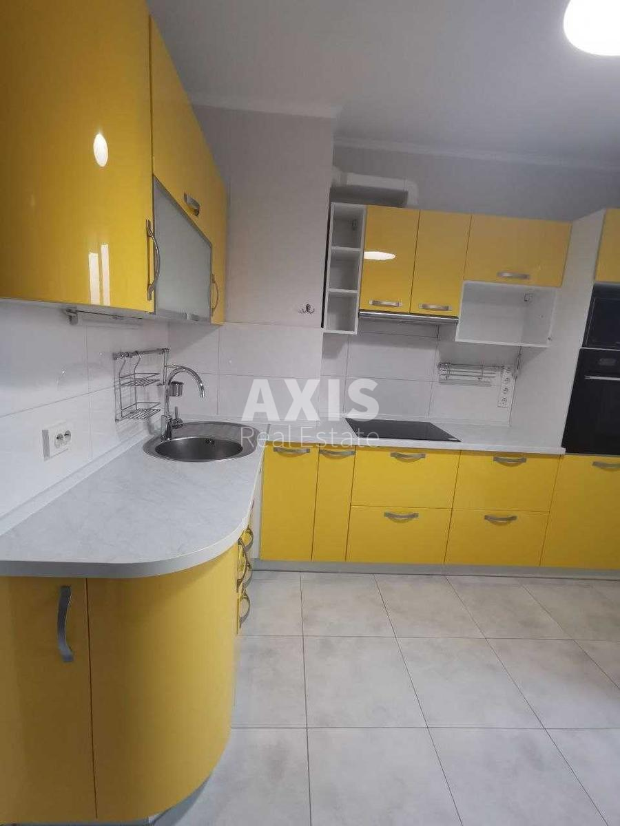 1k apartment pr-t Bazhana Mykoly 12