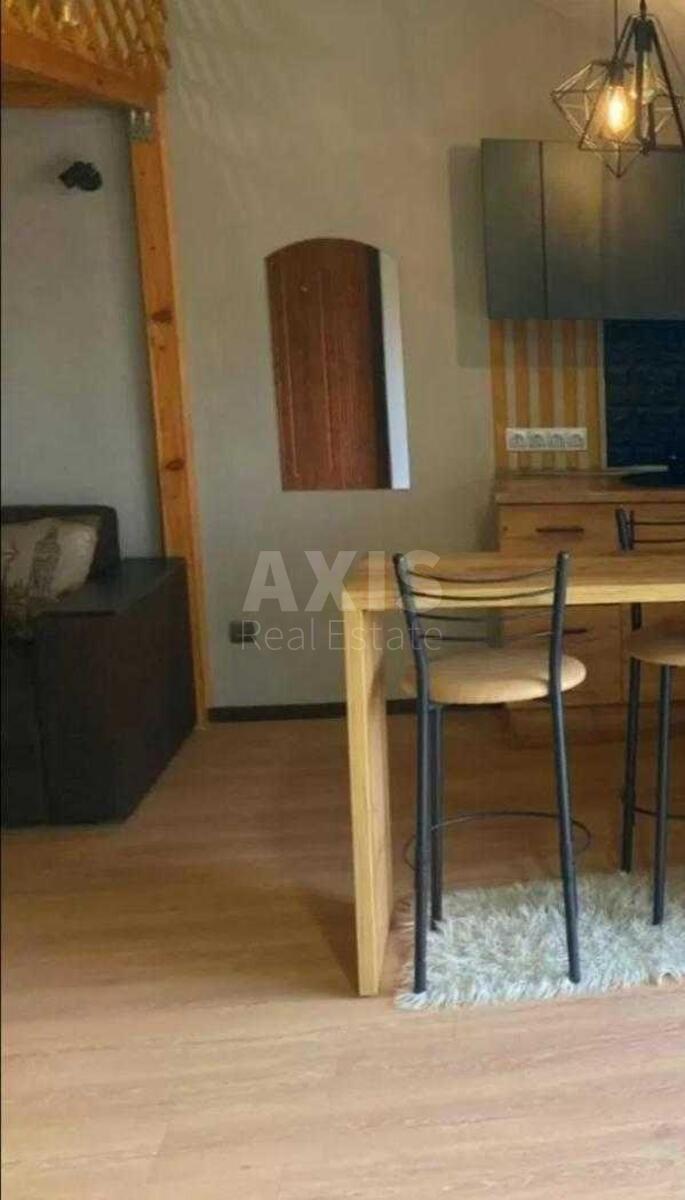 1k apartment vul. Zaliznychna 322