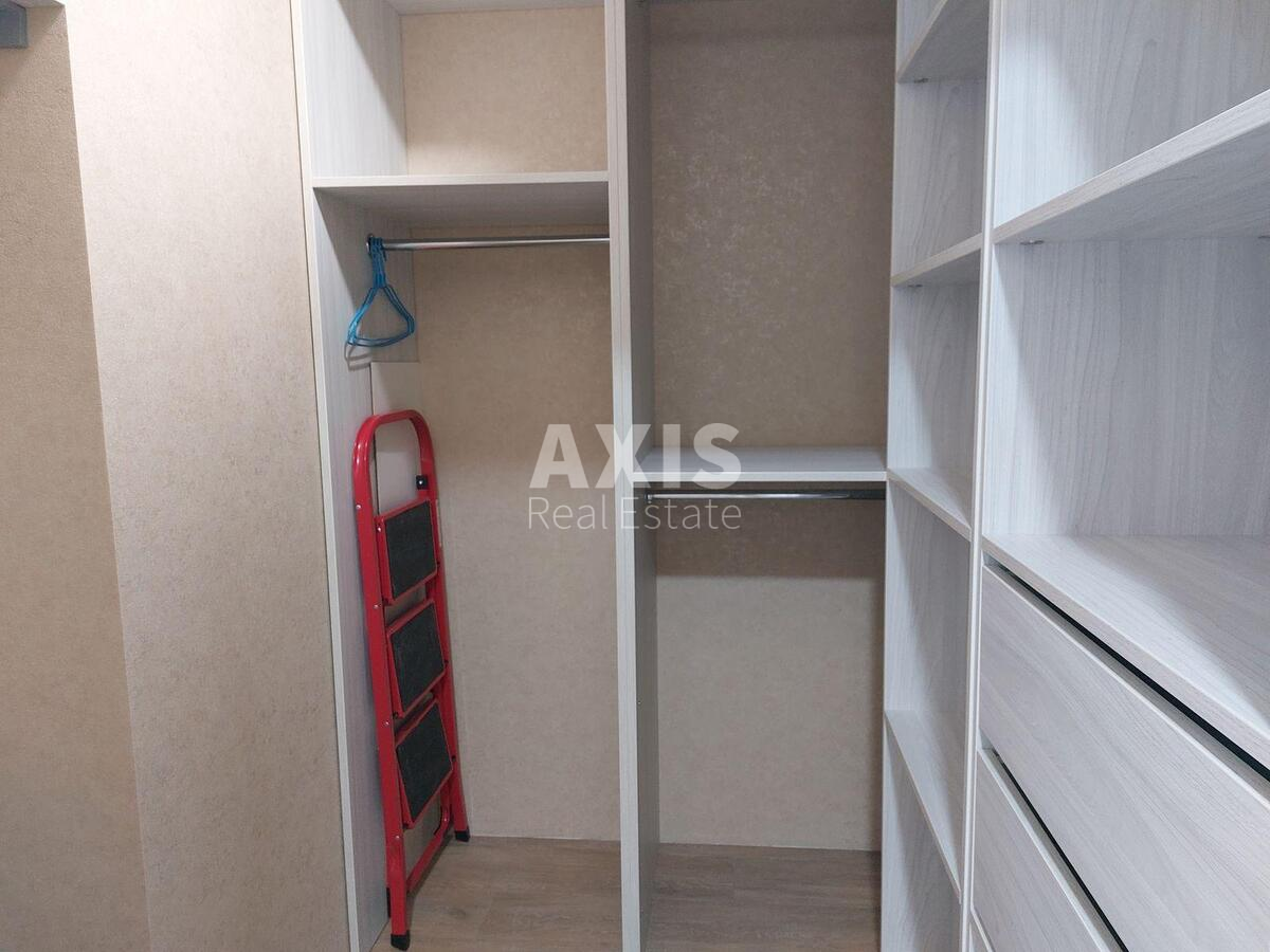 1к квартира ул. Александра Олеся 9А585384