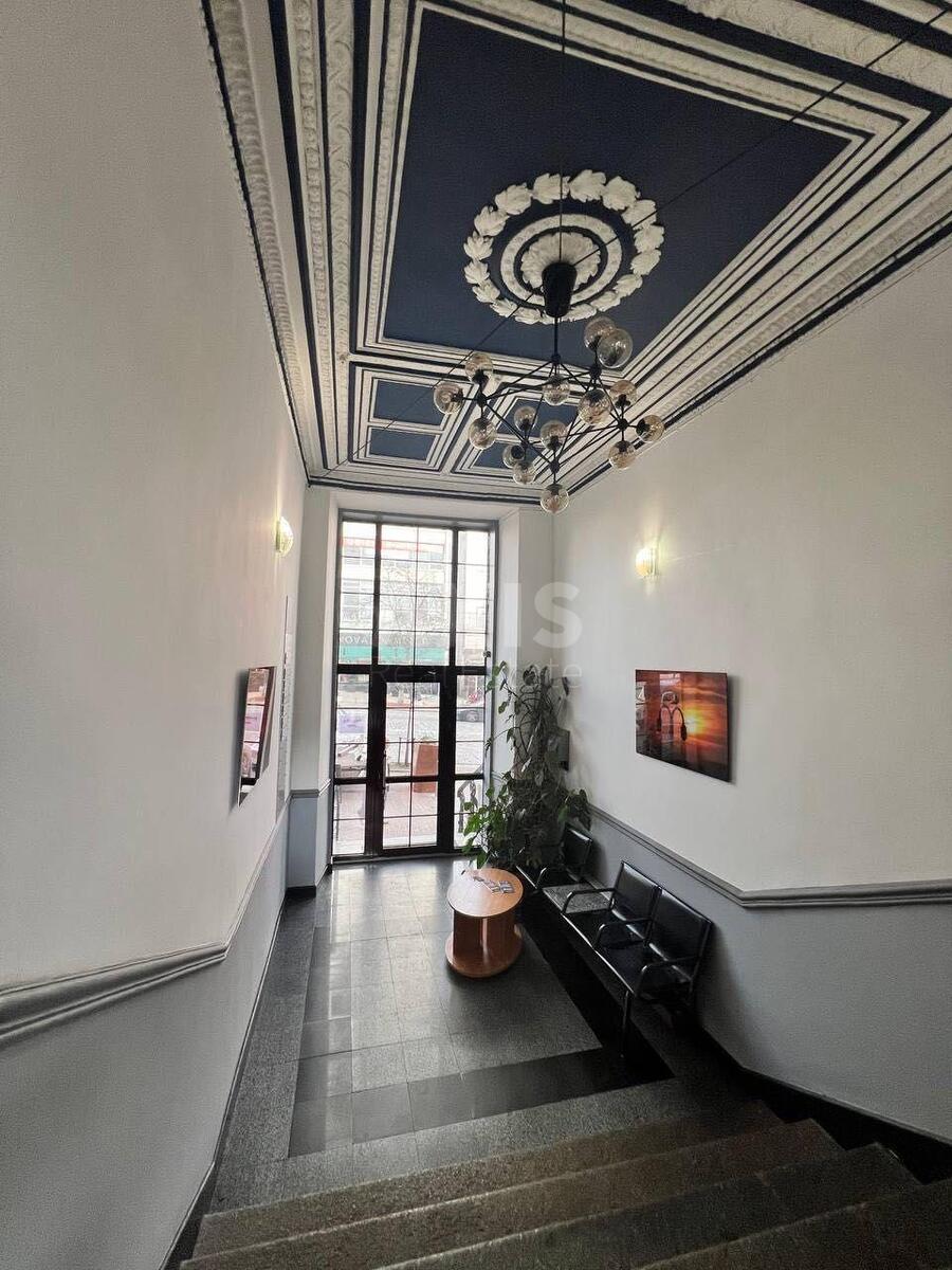 Office vul. Velyka Vasyl'kivs'ka 44, 170m2597240