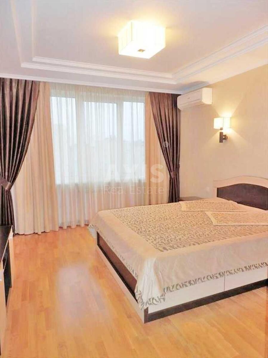 1k apartment vul. Gryshka Myhajla 9641234