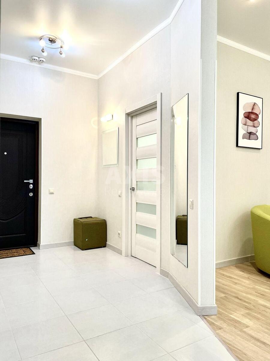 2k apartment vul. Mehanizatoriv 28