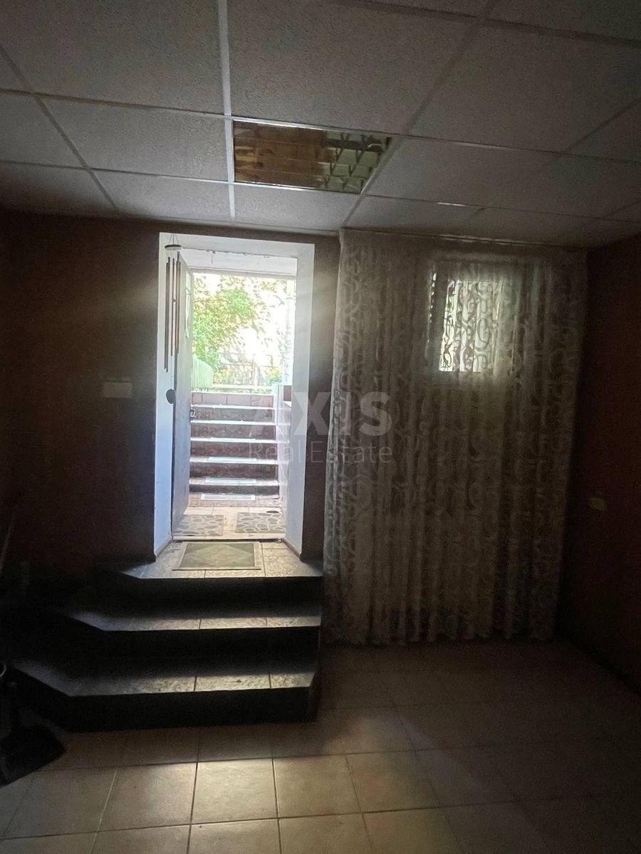 Trade object vul. Avtozavods'ka 43, 113m21