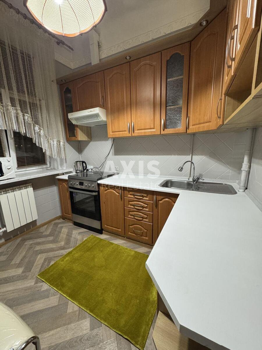 3k apartment vul. Saksagans'kogo 68/21