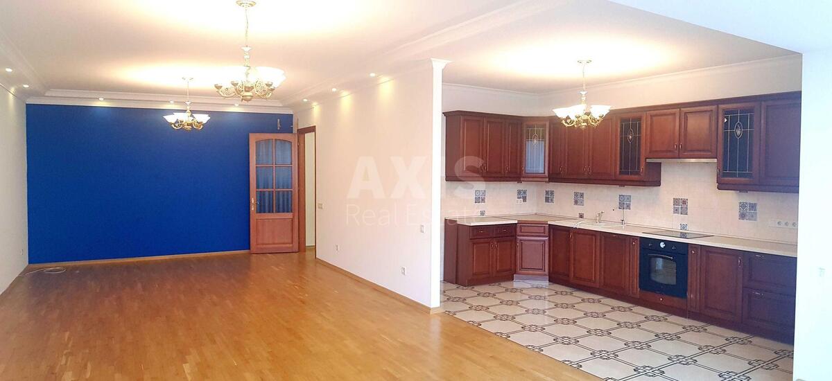 3k apartment vul. Turgenjevs'ka 45/491