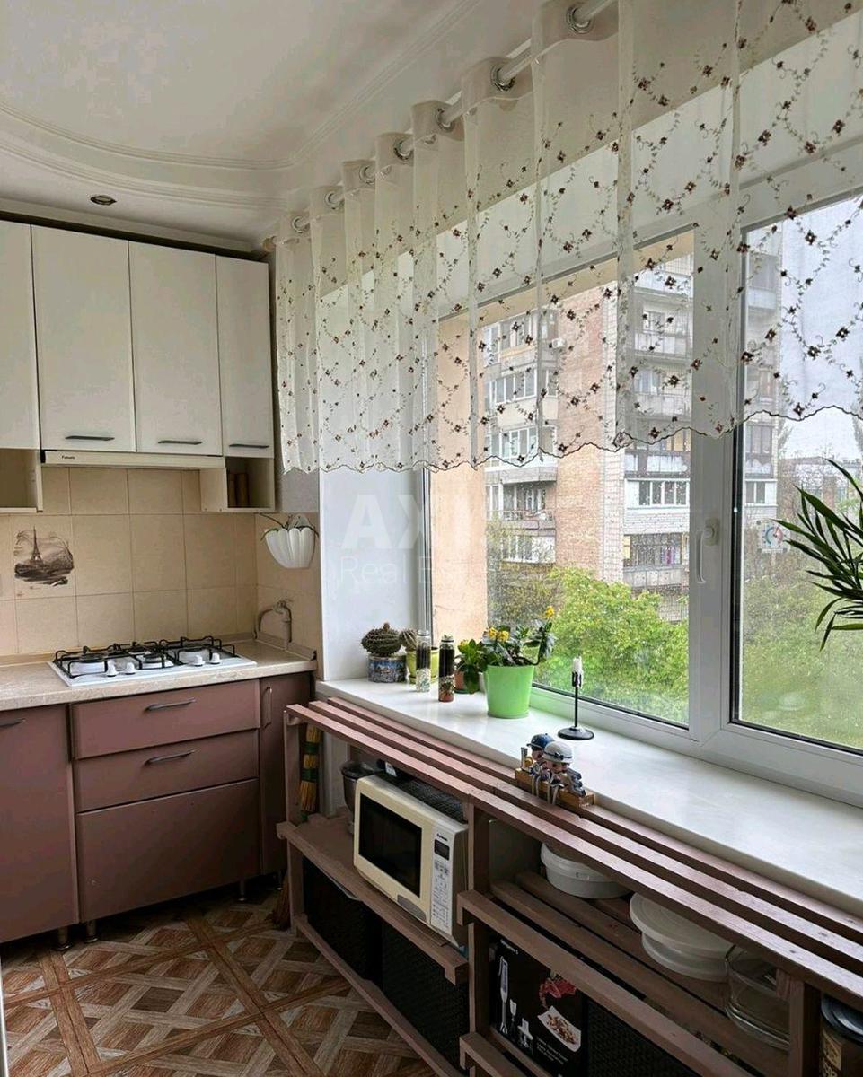 2k apartment vul. Dovnar-Zapol's'kogo 4А0
