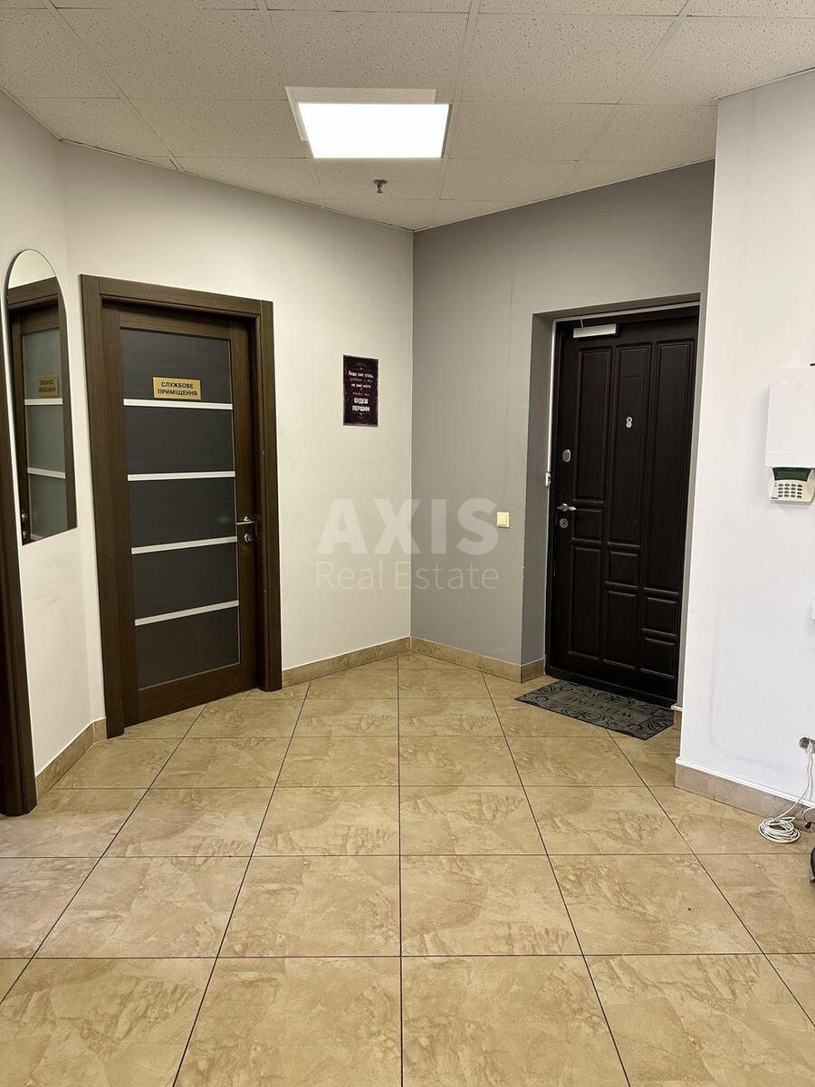 Office nab. Dniprovs'ka 26Г, 114m2