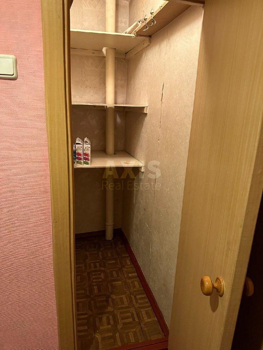 1k apartment pr-t Majakovs'kogo Volodymyra 3В4