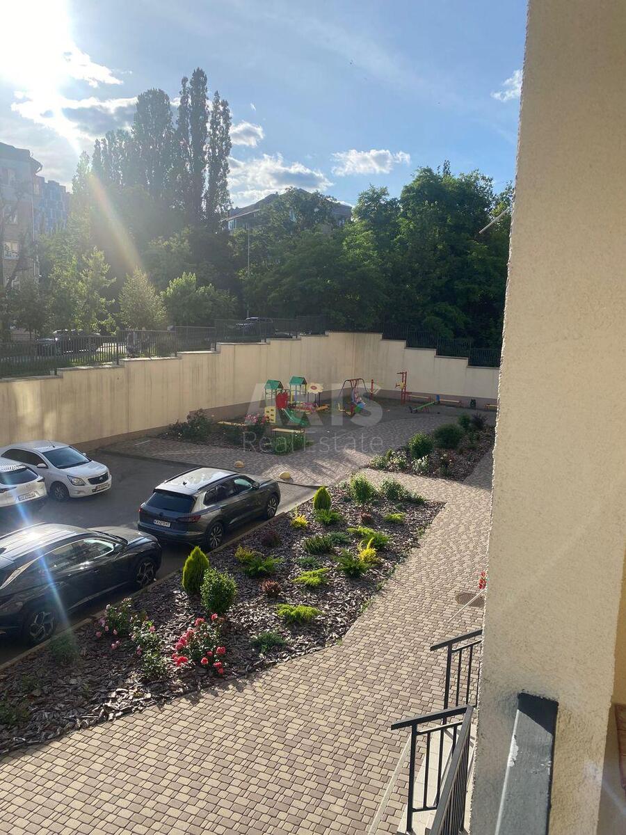 1k apartment prov. Kolomyjs'kyj 68