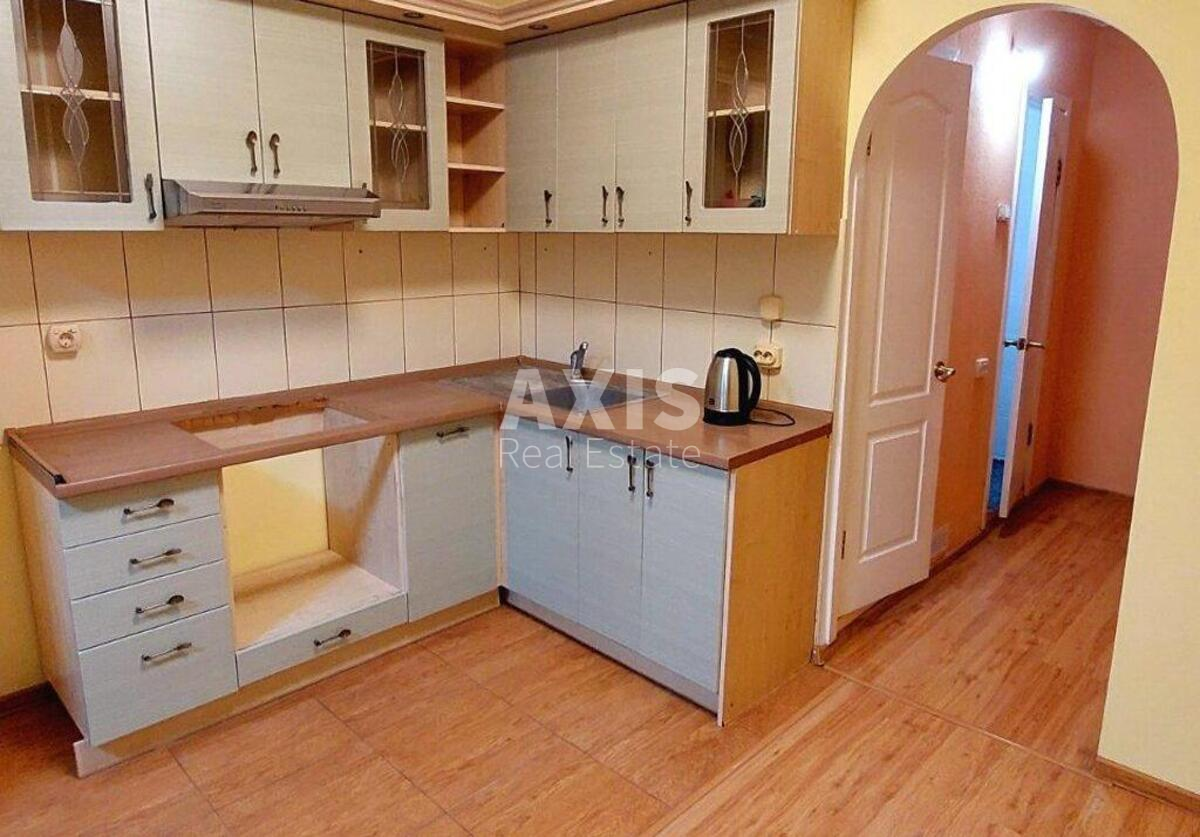 2k apartment vul. Vashhenka Grygorija 1