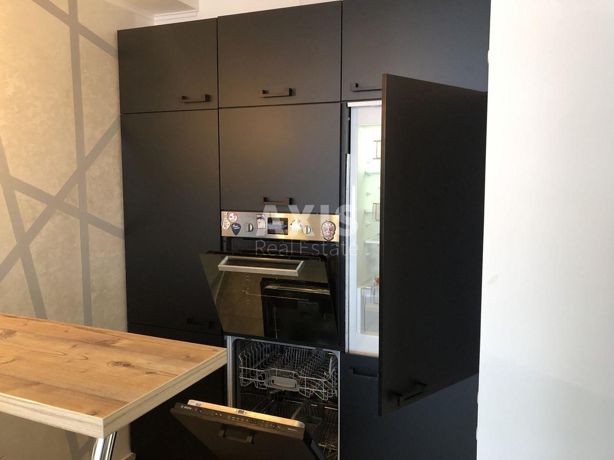 2k apartment vul. Zarichna 11