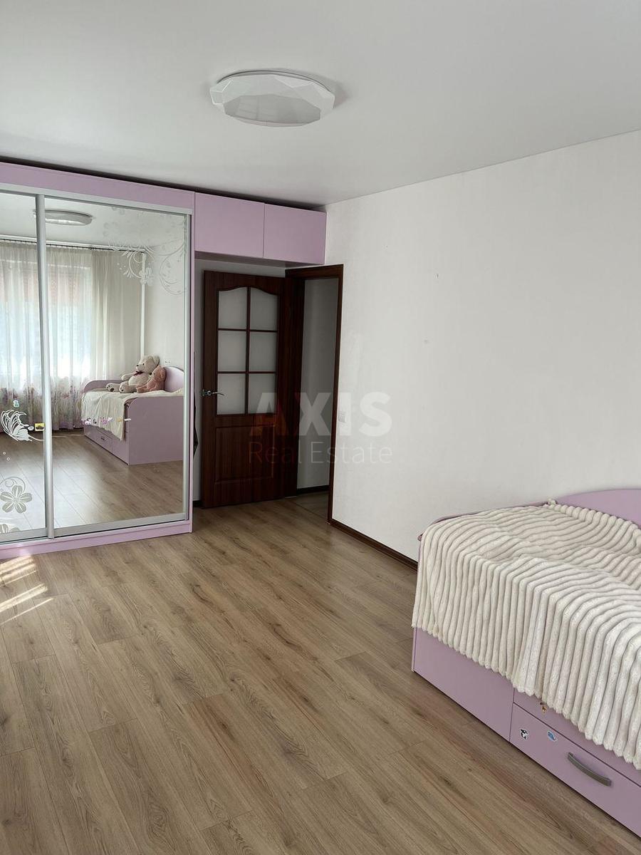 2k apartment vul. Zabolotnogo Akademika 1б