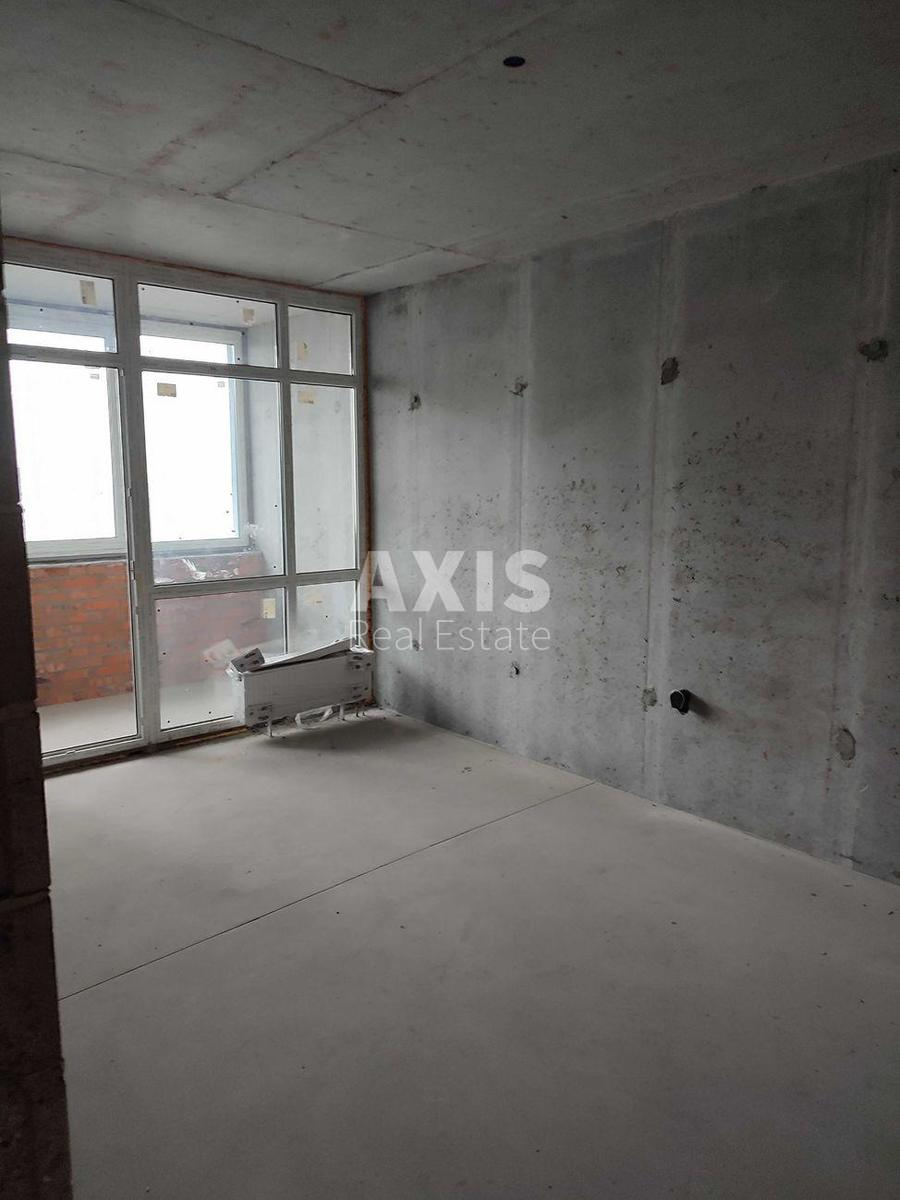 1k apartment vul. Sverstjuka Jevgena 4