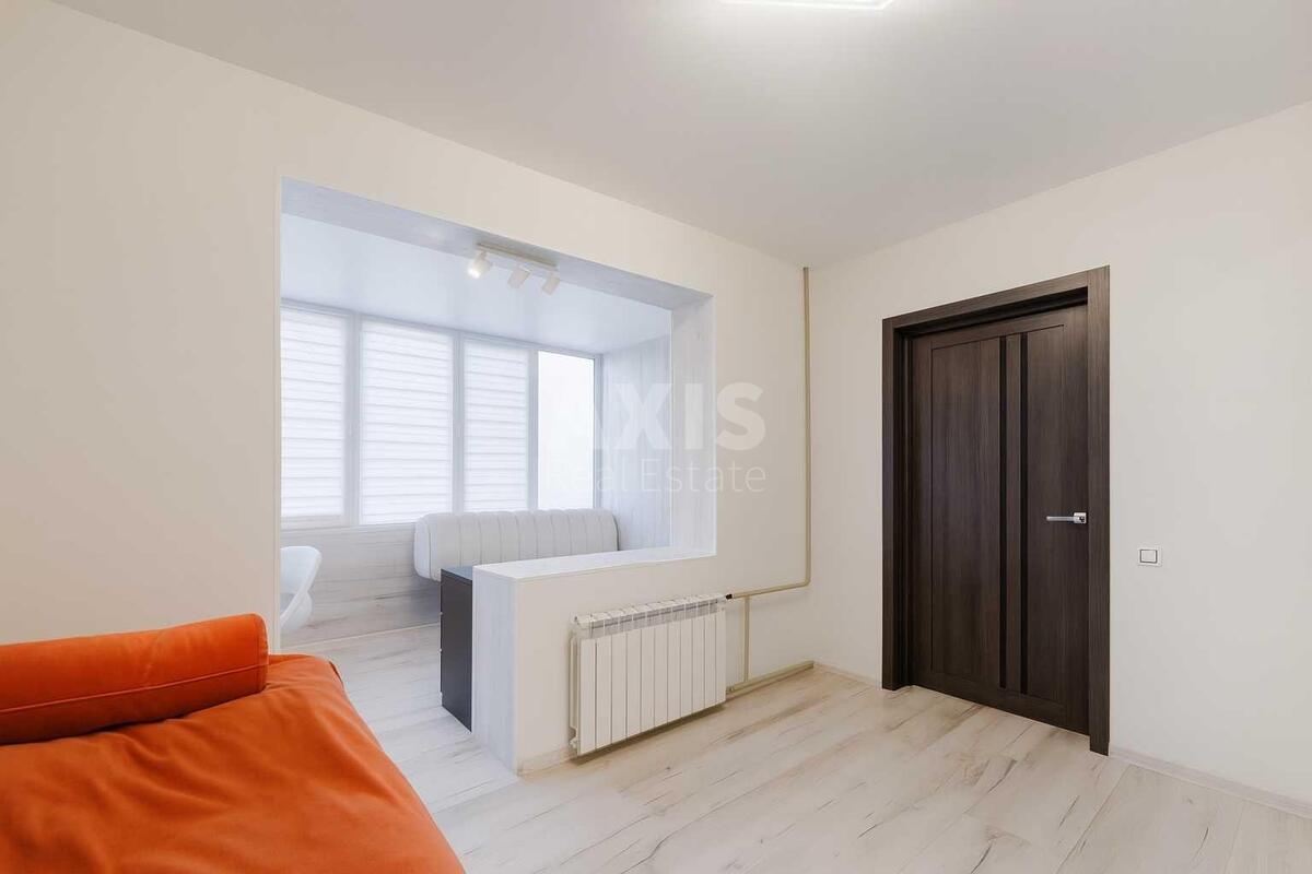 3k apartment vul. Mykil's'ko-Slobids'ka 6/2609298