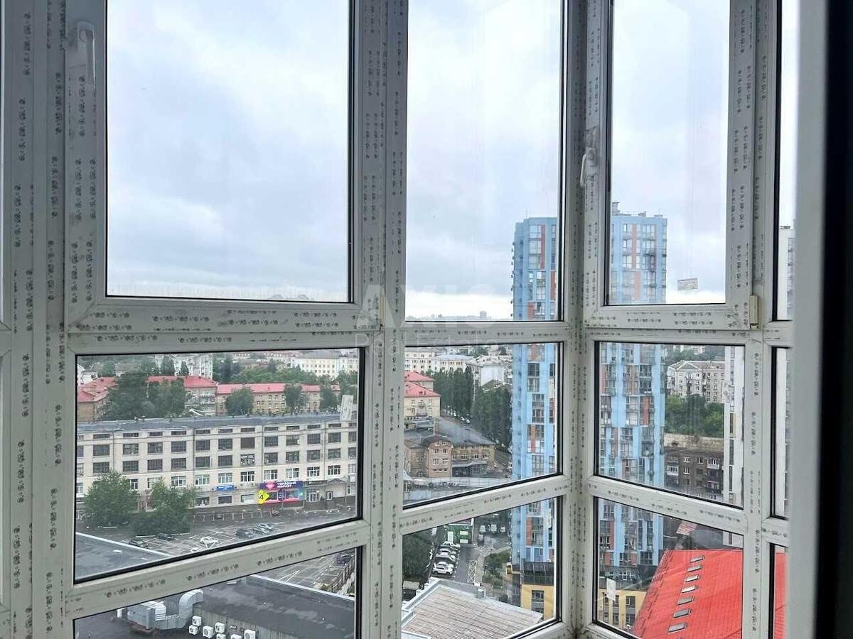 3k apartment vul. Patriarha Mstyslava Skrypnyka 48/50568462