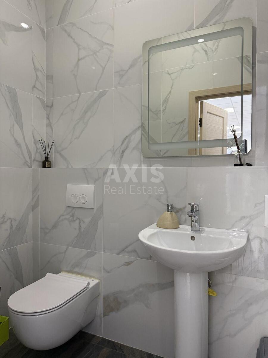 Office vul. Glybochyc'ka 40, 55m24