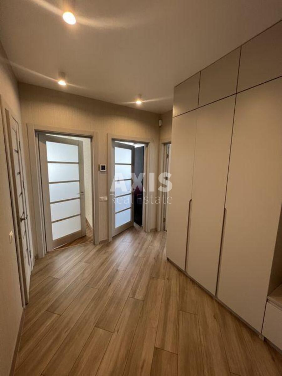 2k apartment pr-t Vidradnyj 22