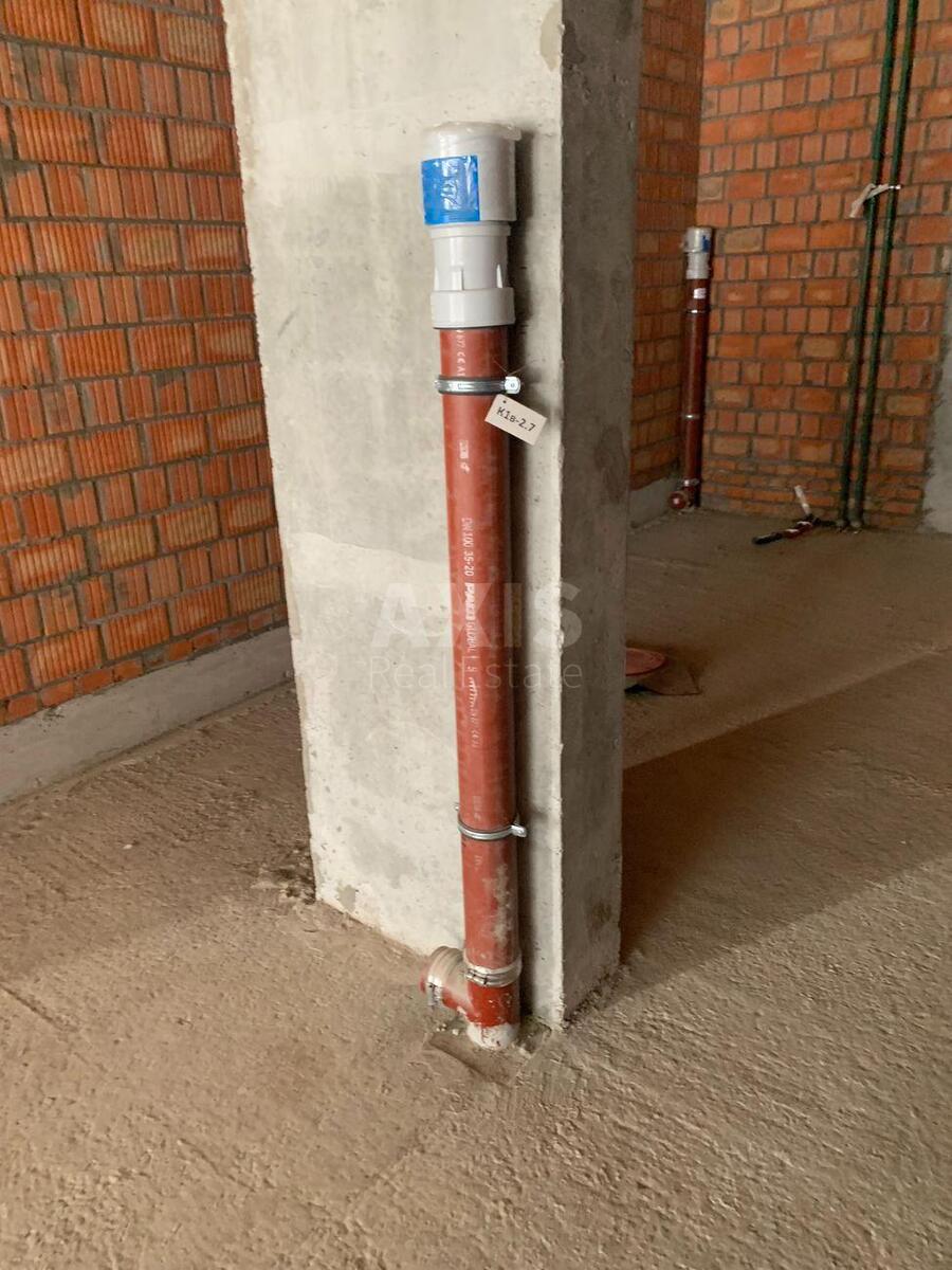 Trade object vul. Hohlovyh Sim'i' 8, 82m211