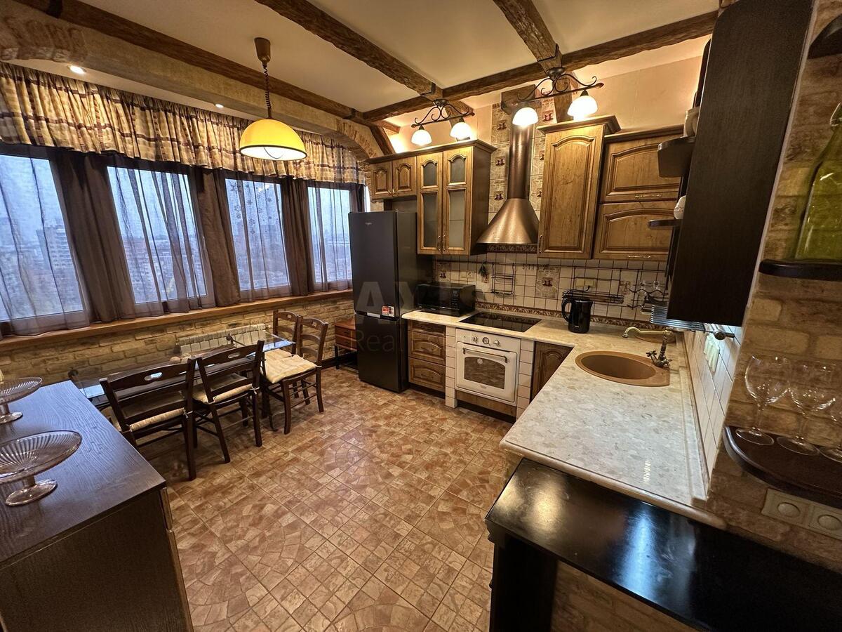 1к квартира ул. Дмитриевская 80624440