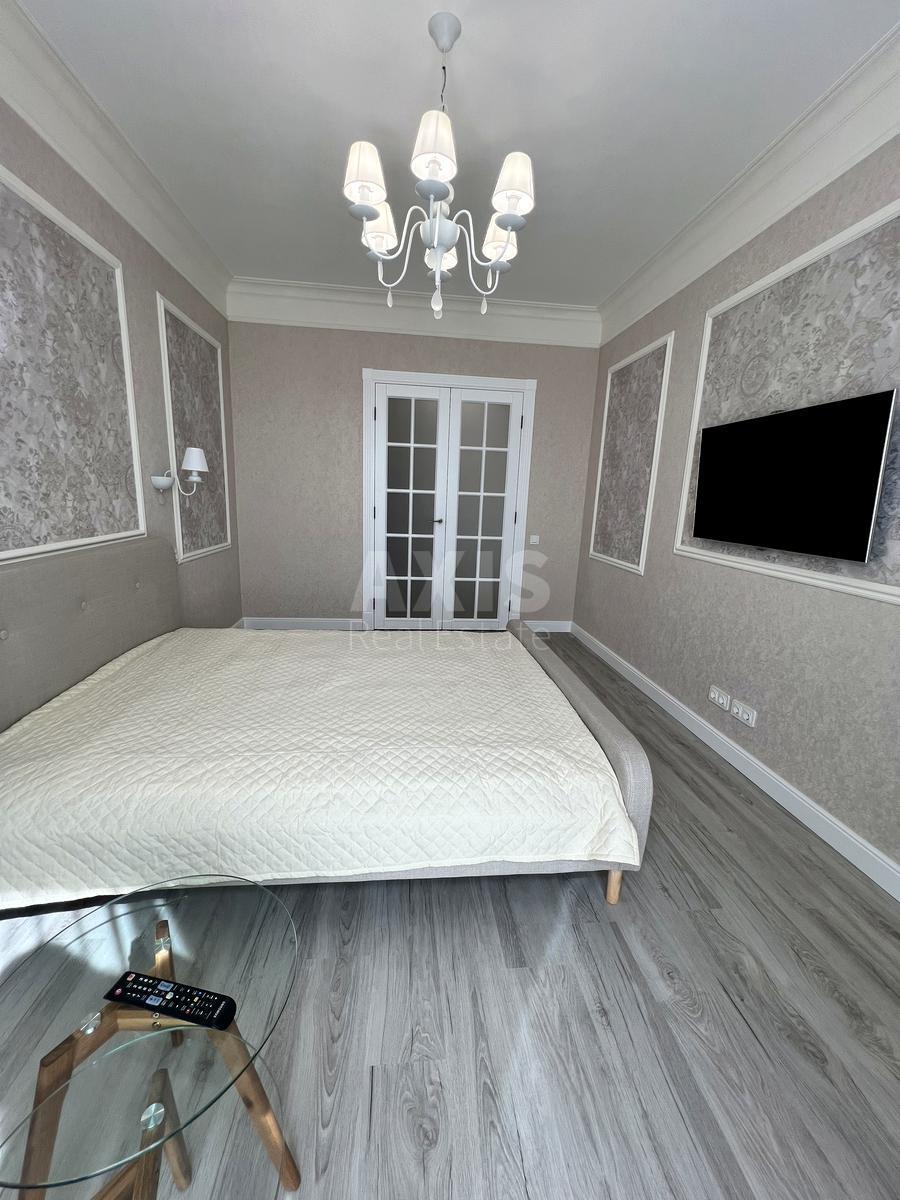 1k apartment vul. Bul'varno-Kudrjavs'ka 15А594222