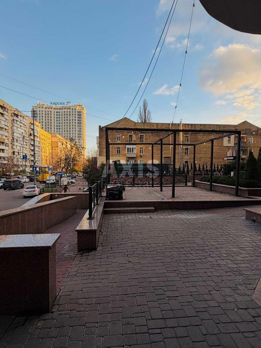 Объект торговли ул. Жилянская 59, 80м2624661