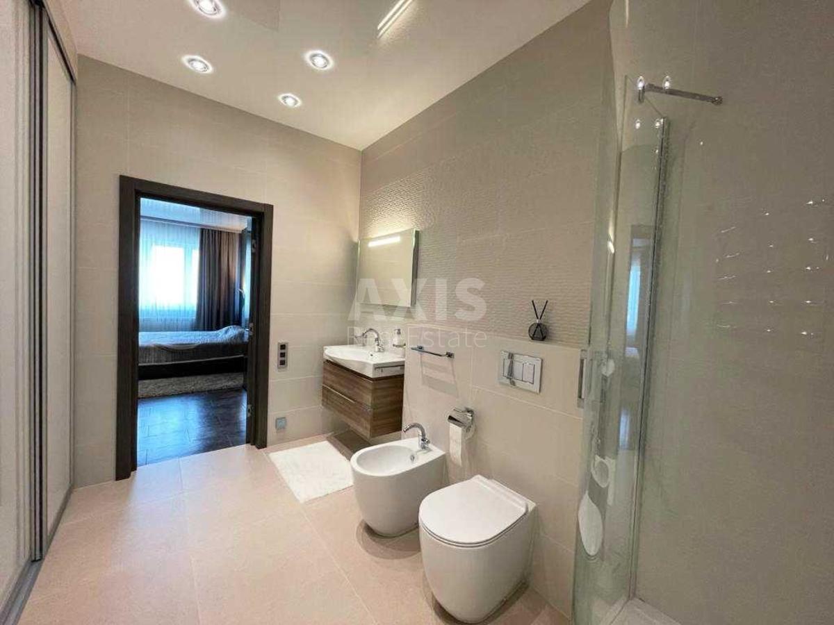 2k apartment vul. Skrypnyka Mykoly 409