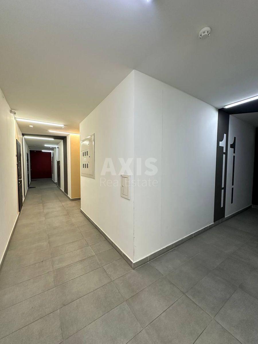 3k apartment vul. Sverstjuka Jevgena 4583688