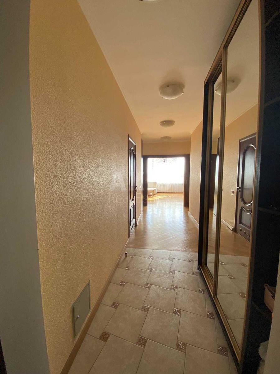 2k apartment pr-t Lobanovs'kogo 127