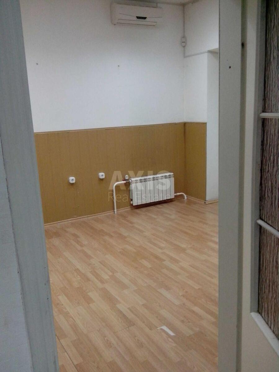 Office pr-t Bazhana Mykoly 30, 202m26