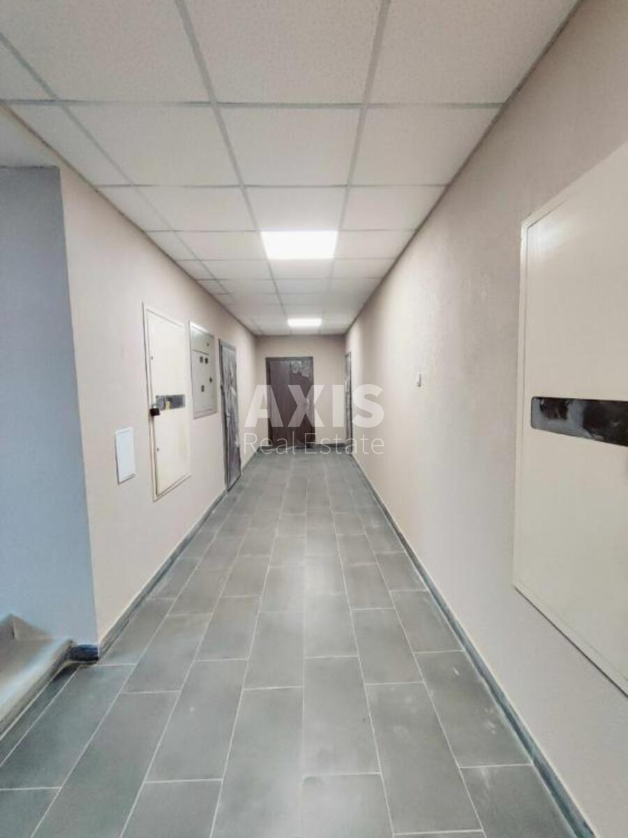 1k apartment vul. Metrologichna 1071