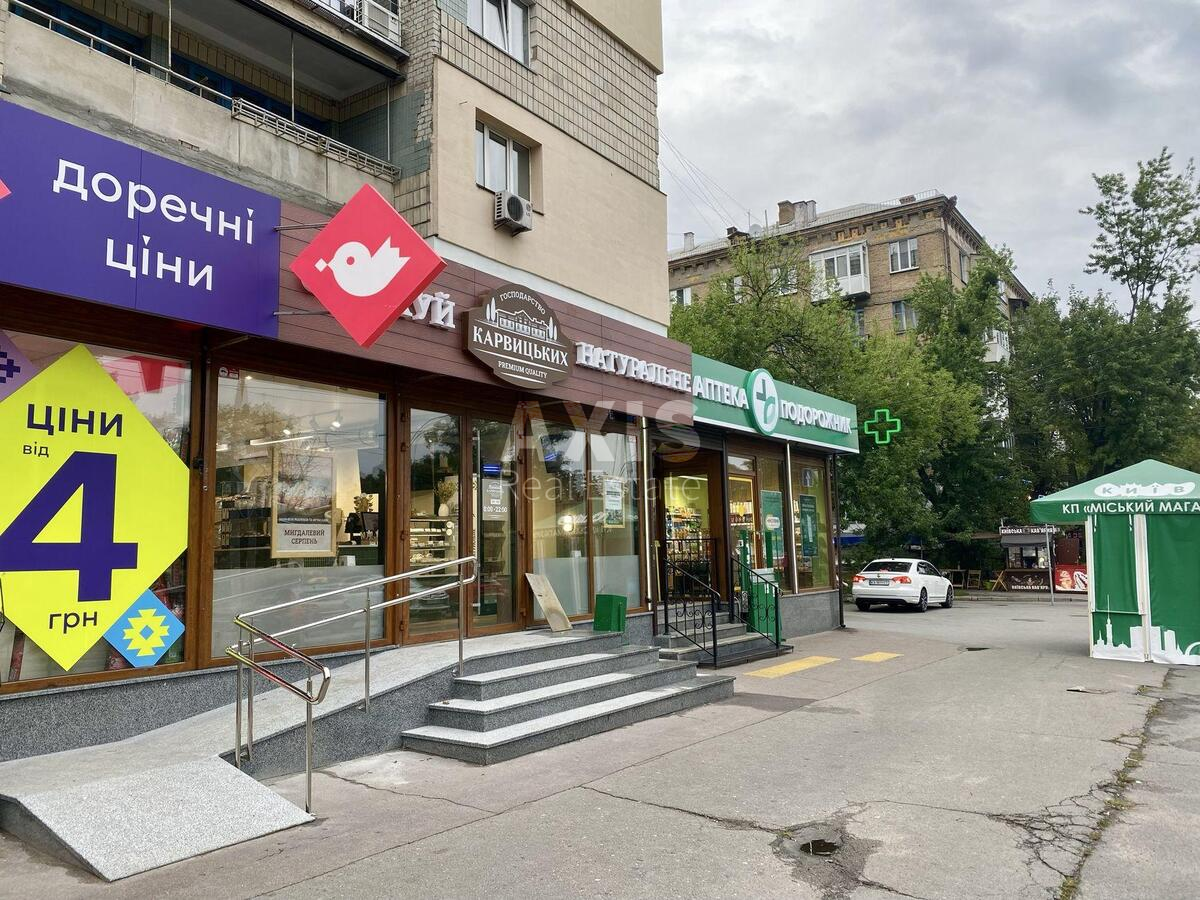 Объект торговли пр-т Голосеевский 108/1, 71м20