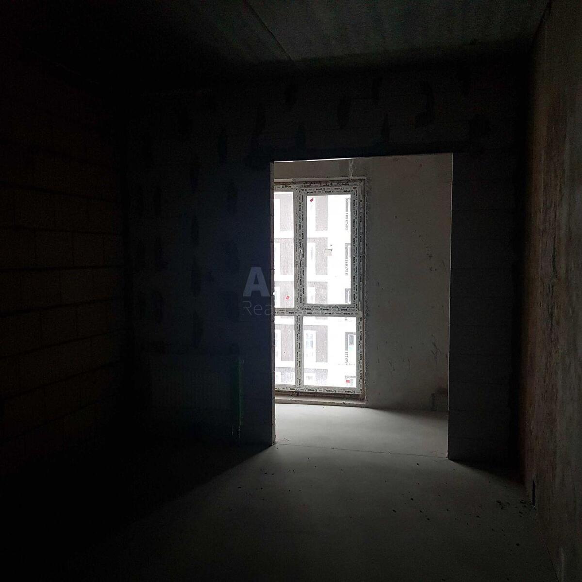 2k apartment vul. Myhajla Maksymovycha 244