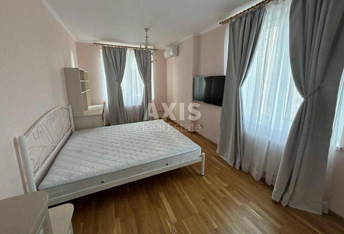 3k apartment pr-t Glushkova Akademika 9В