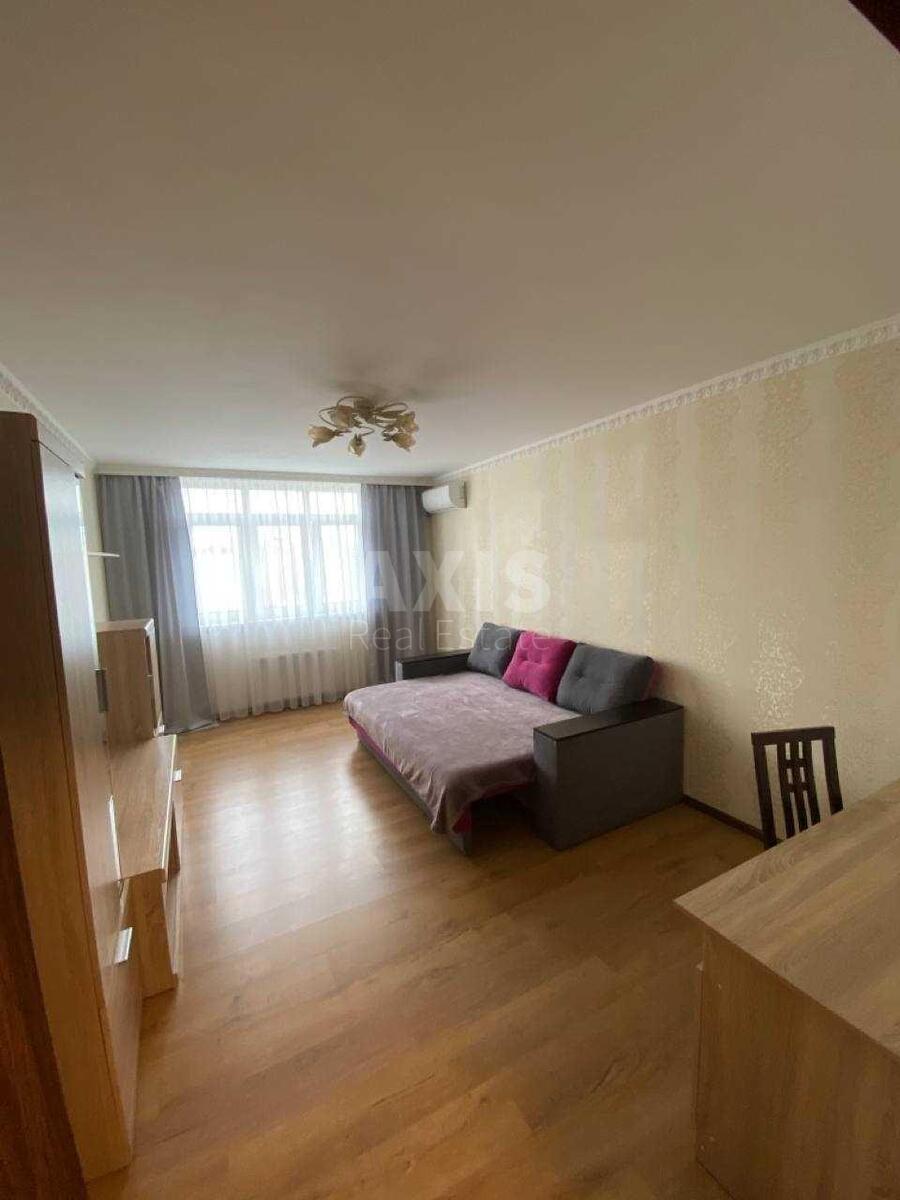 1k apartment vul. Urlivs'ka 23Г1