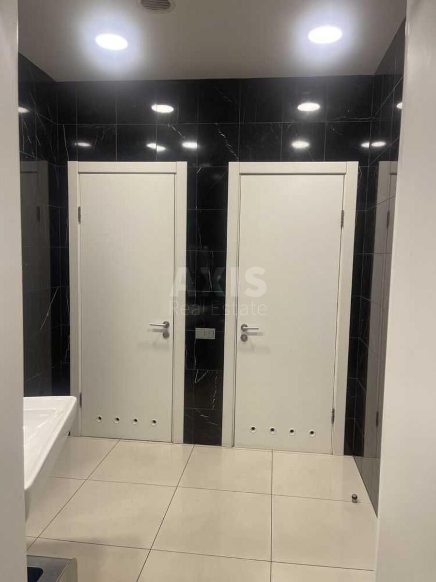 Office vul. Malevycha Kazymyra 86Б, 330m26027014