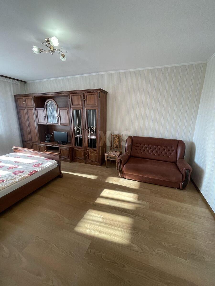 1k apartment vul. Petropavlivs'ka 50Б2