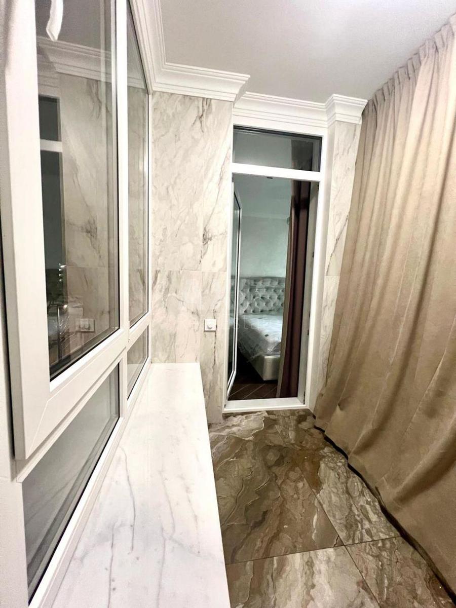 2k apartment vul. Saljutna 2В5