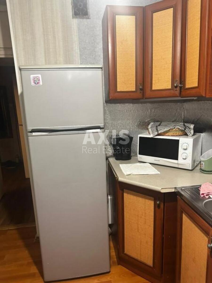 1k apartment vul. Chervonozavods'ka 2/130