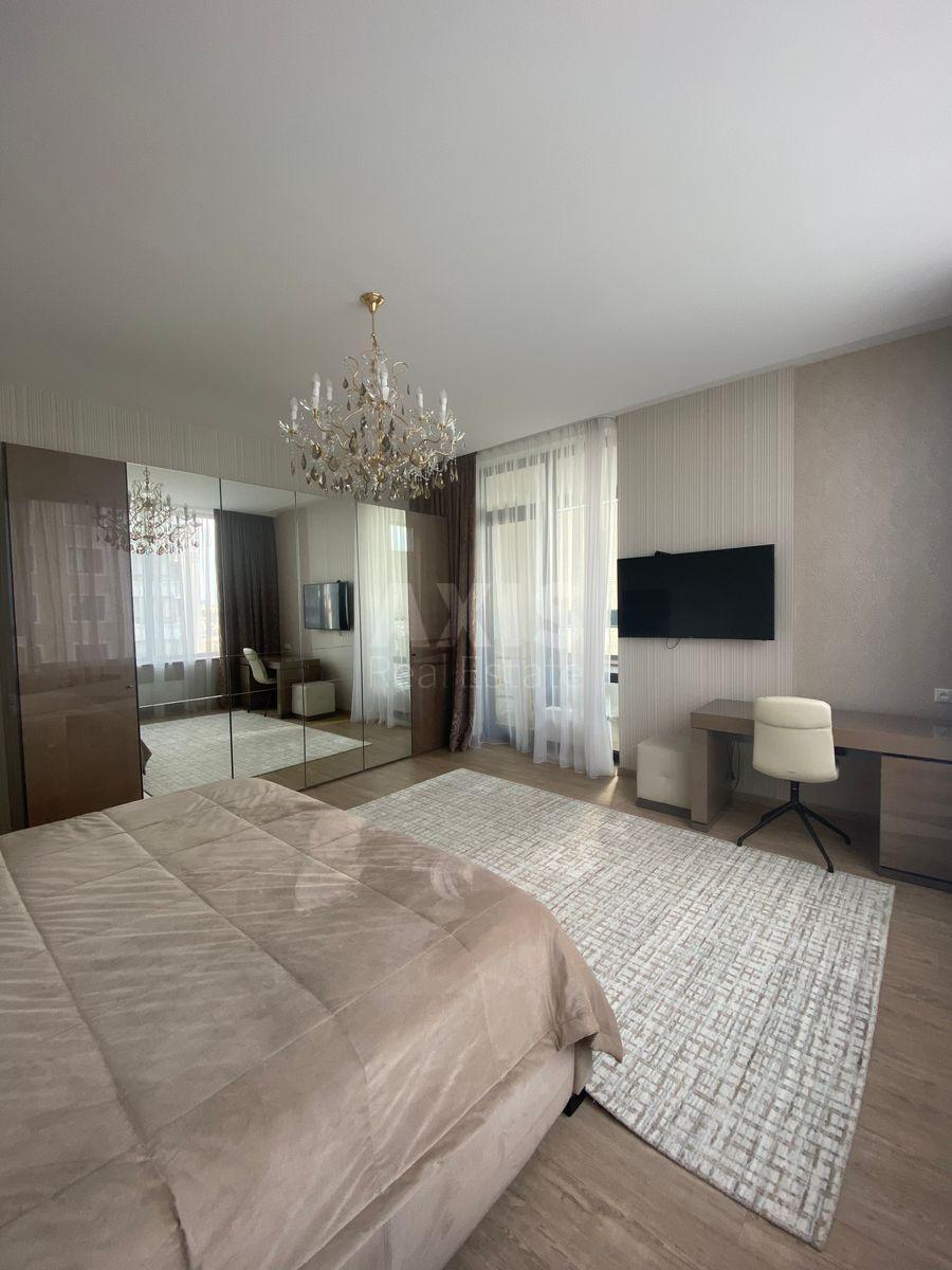 3k apartment vul. Dilova 1/21