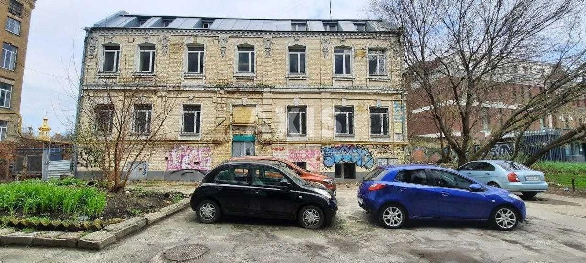 Объект сервиса ул. Большая Житомирская 38Б, 800м243153