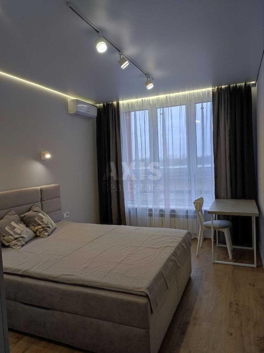 1k apartment pr-t Moskovs'kyj 32Д4