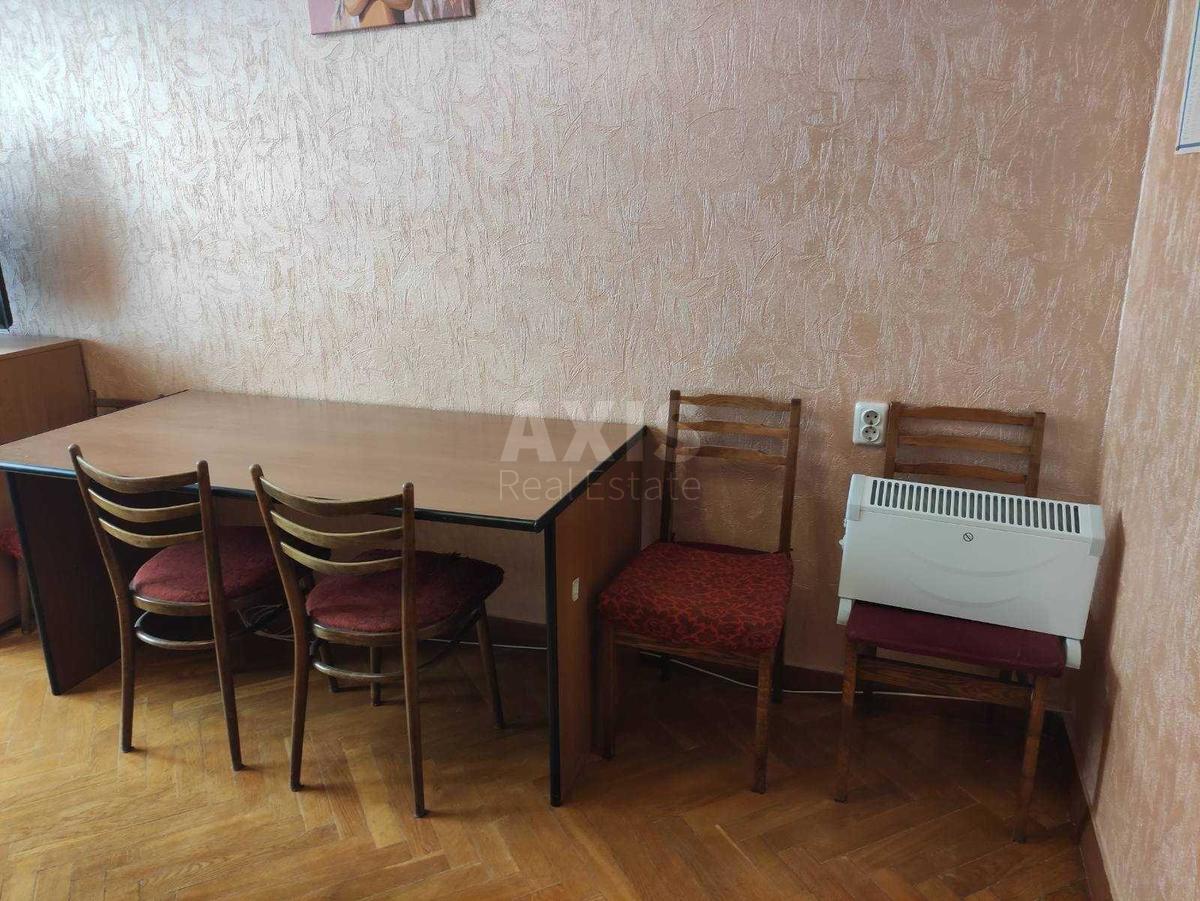 3k apartment vul. Tvers'ka 2