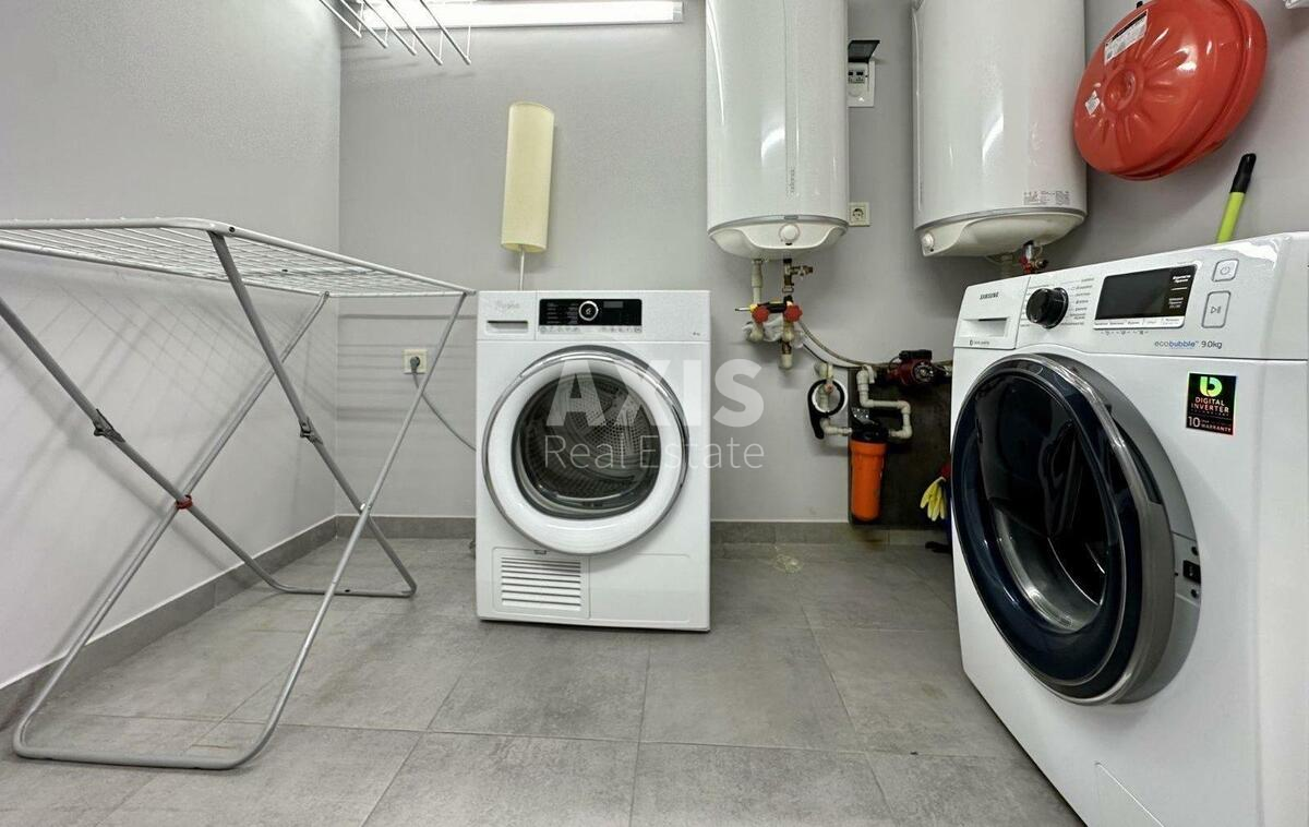 6k apartment vul. Malynovs'kogo Marshala 4В7