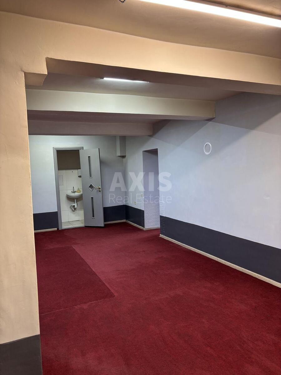 Trade object bul. Lepse Ivana 67, 235m2613694