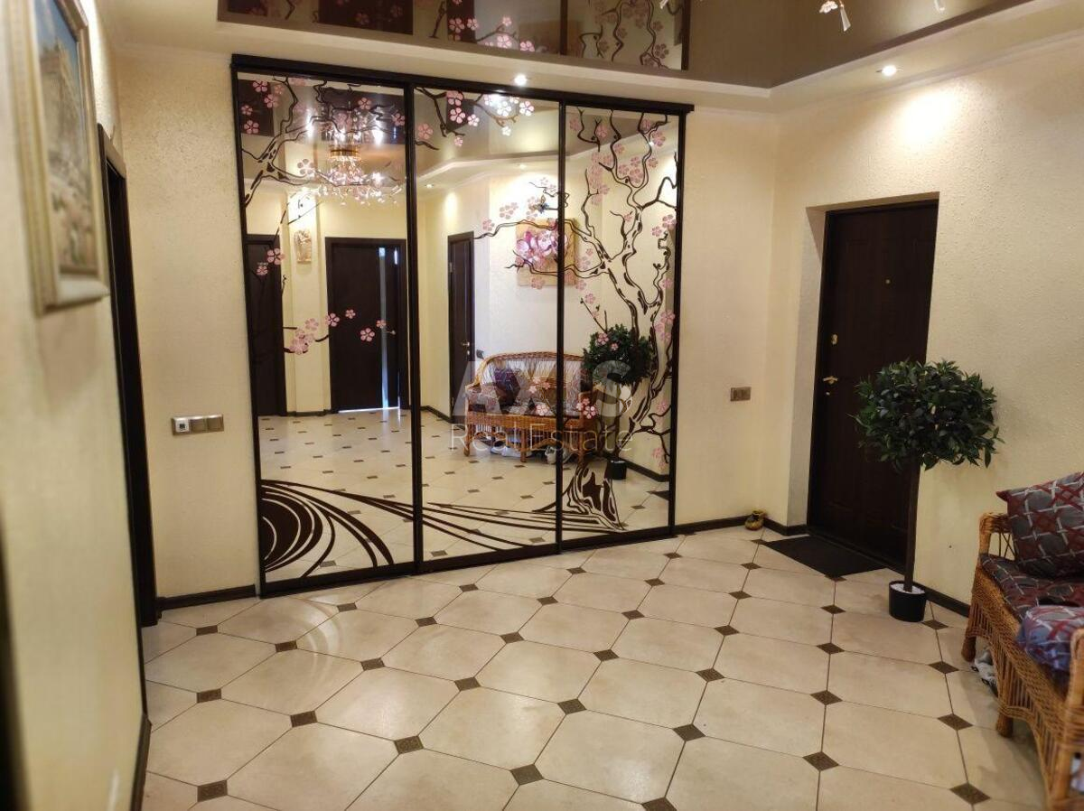 3к квартира ул. Ушакова Николая 1В544425