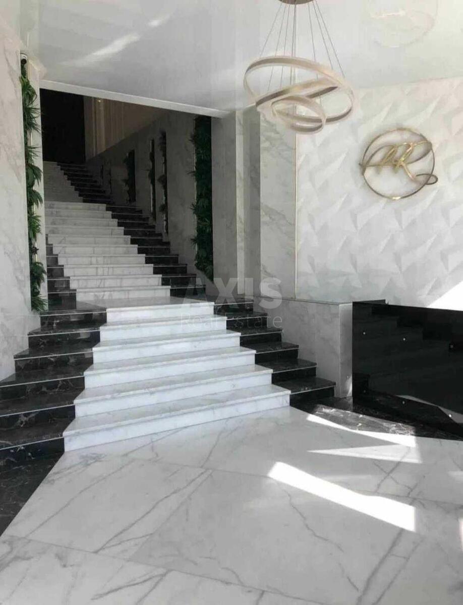 Service object vul. Glybochyc'ka 73, 112m2608263